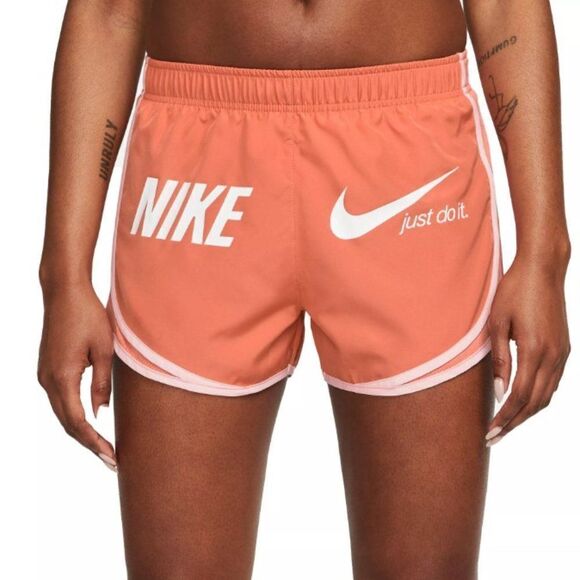 Nike Women's Tempo Shorts Madder Root DM7729-827 - Picture 1 of 12